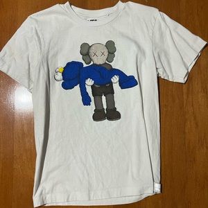 Kaws shirt